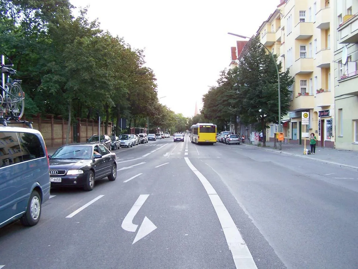 3 Bedroom Apartment Berlino